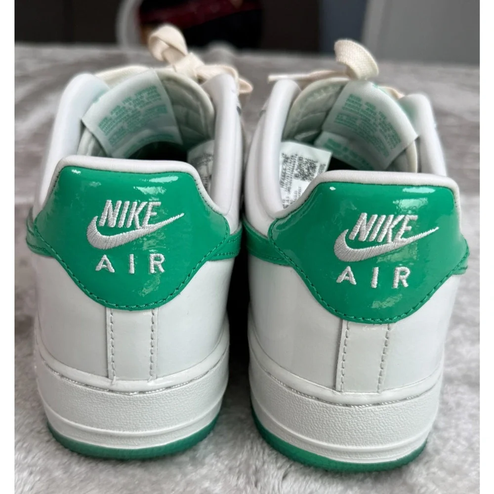 Nike Air Force 1 07 Premium Platinum Tint Stadium Green Sneakers Mens 8.5